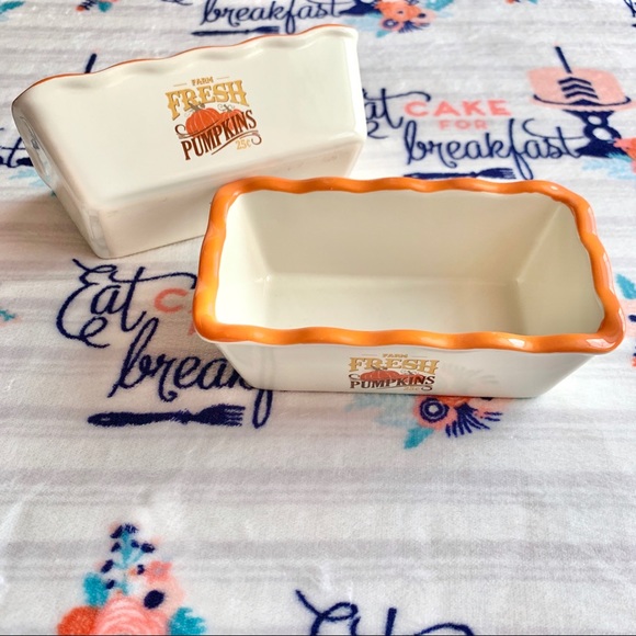 Other - 🎃 Farm Fresh Pumpkins Mini Loaf Pans 🎃
